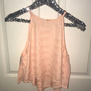 Halter neck, boutique crop top!